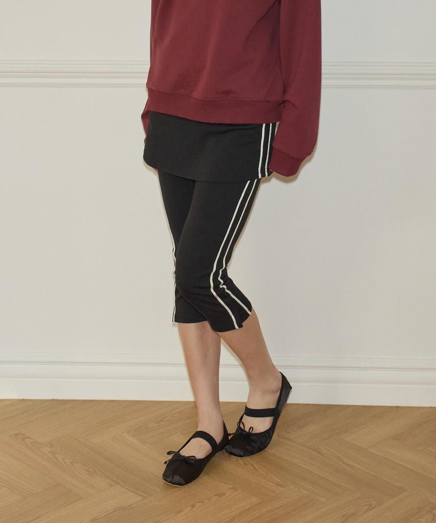 SALON DE YOHN Line Point Skirt Pants_ Black