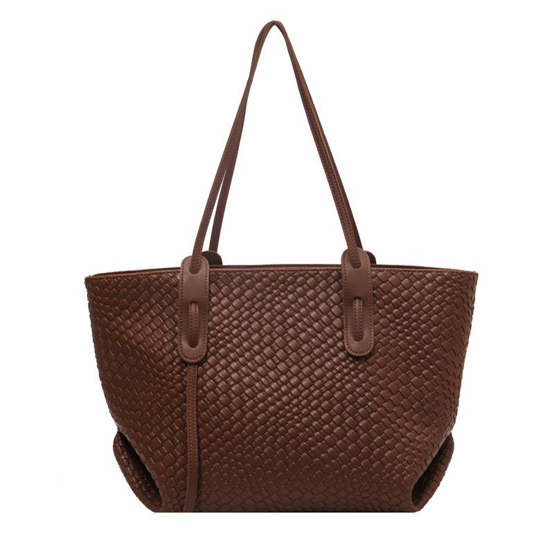 2026 Trendy Retro Large-Capacity Women s Woven Tote & Shoulder Handbag коричневый