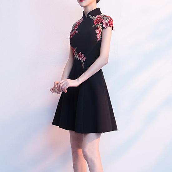 Women Cheongsam Dress Half Turtleneck High Waist Above Knee Length Temperament Chinese Dress for Banquet