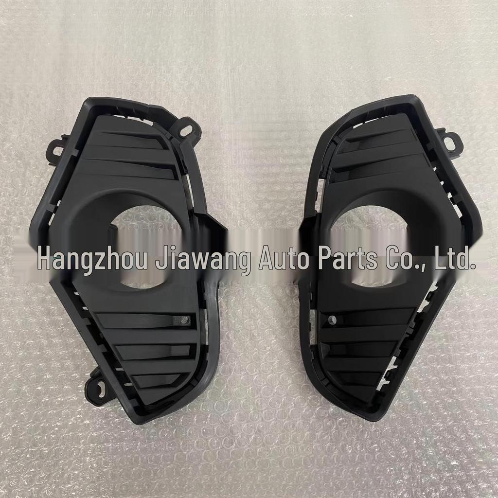 Matowe ramki świateł przeciwmgielnych do Toyota RAV4 2019, Numery części 52127-0R190R & 52128-0R190L