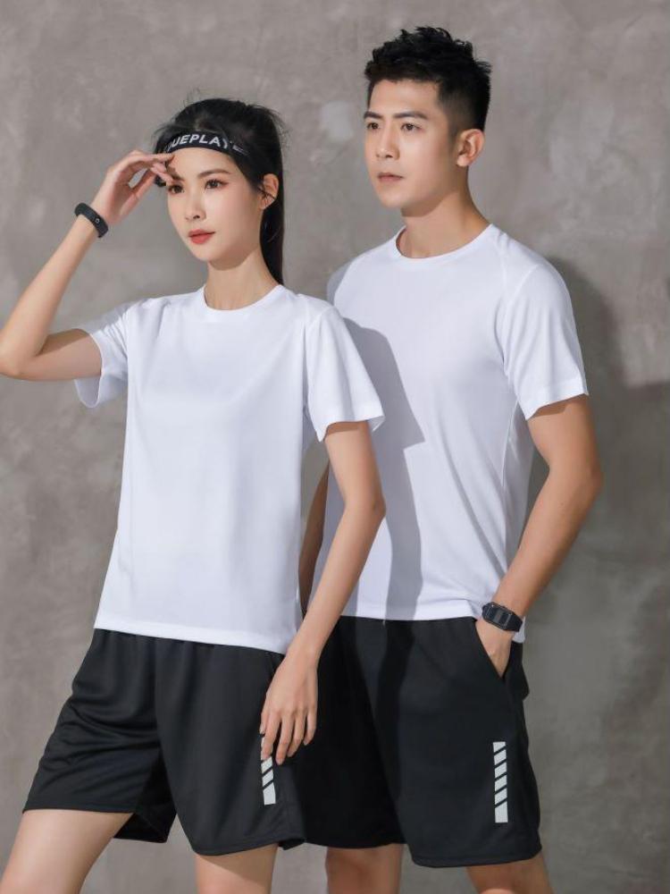 Comfortable Unisex T-shirt Summer Crew Neck Minimalist Tops Solid Color Unisex Lightweight T-shirt for Women and Men YG-2918