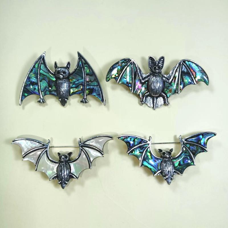 Vintage Silver Shell Bat Brooch Pendant With Animal Design For Women And Men