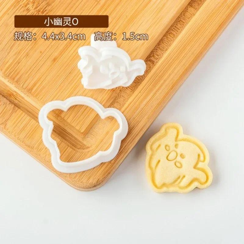 Mini Cartoon Halloween Cookie Cutter Cute Ghost Biscuits Stamper Icing Cutting Mold Fondant Cake Decor Tools Baking Accessories
