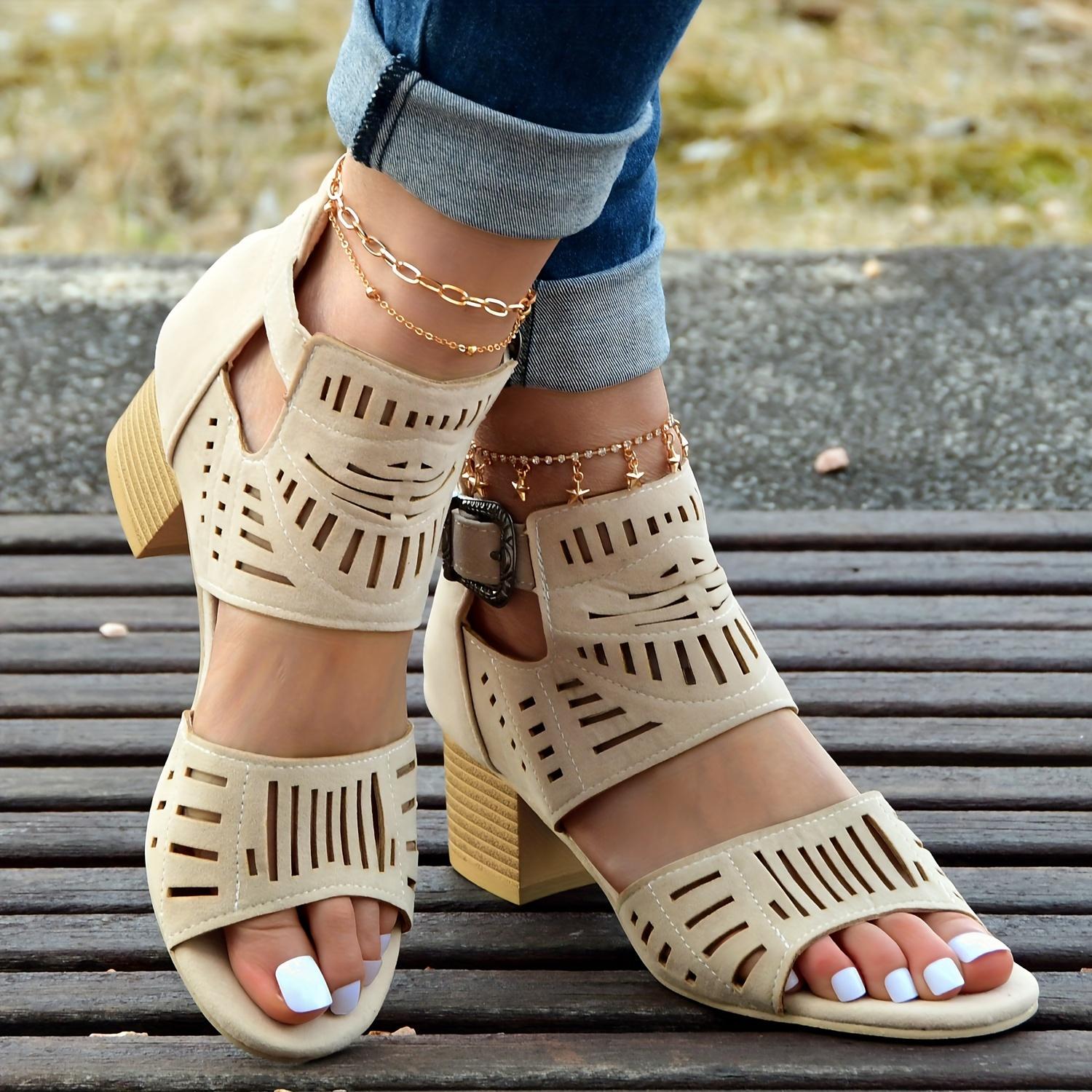 Женские туфли на высоком каблуке с ажурной отделкой — фото 10