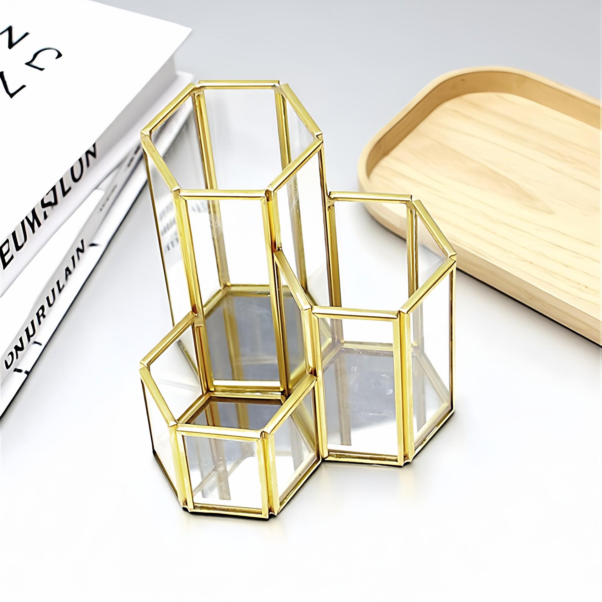 

Nordic Style Makeup Brush Holder, Dressing Table Organizer, and Stationery Pen Holder Glass Storage. 11.5 x 11.5 x 11.5 cm