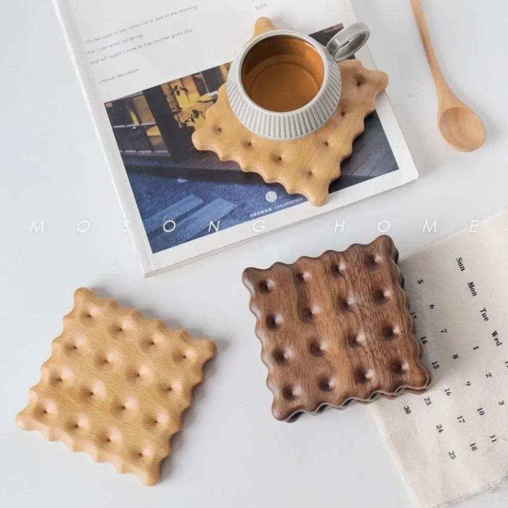 Creative Solid Wood Cookie Coasters Non-Slip Heat Resistant Wooden Coaster Biscuit Shape Heat Insulation Pad Kitchen Accessories
