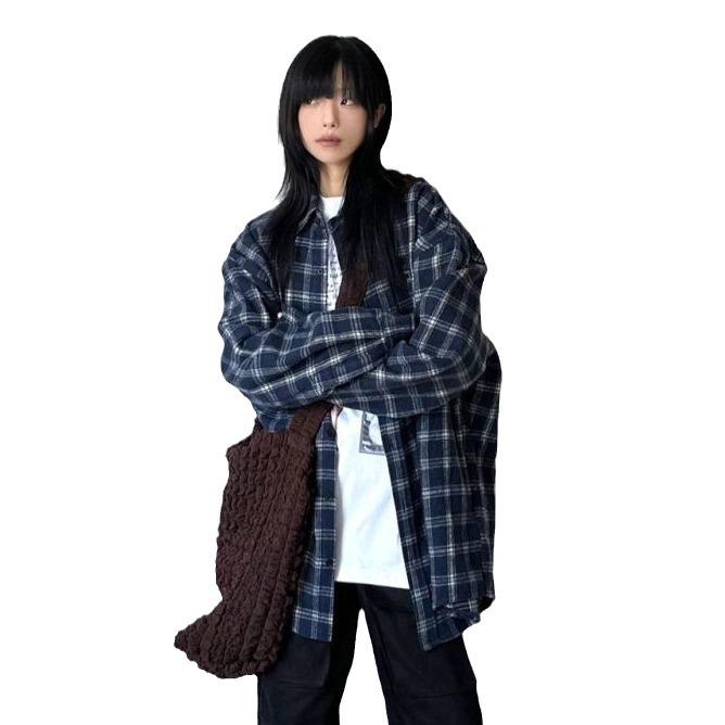 Women's Retro Plaid Wool Coat - Loose Fit, Long-Sleeved Design for Couples