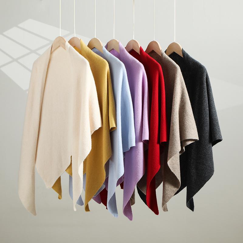 Women's High-End 100% Wool Cheongsam Shawl: Warm Sleeveless Cardigan & Versatile Triangle Scarf for Spring, Autumn, Winter