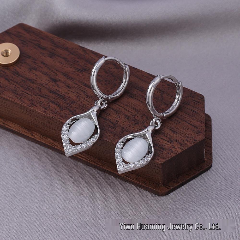 French Light Luxury Zircon Diamond Stud Earrings - Versatile & Trendy Styles