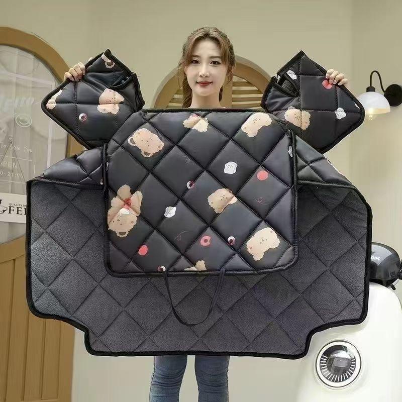 Motorcycle & Tricycle Winter Windshield with Fleece - Cold & Water Resistant Violent Bear Model