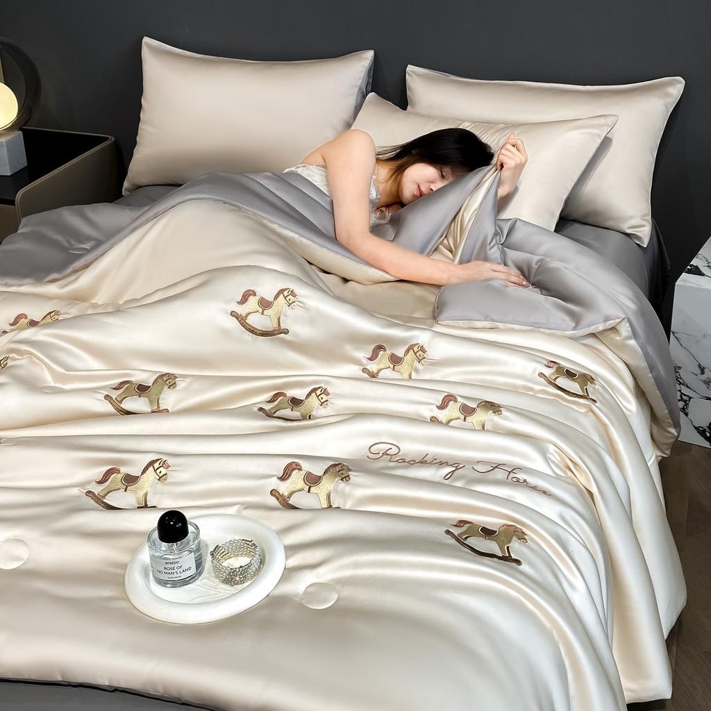 Summer Cool Feeling Ice Silk Summer Cool Quilt Four-Piece Machine Washable Summer Quilt Dormitory Single Quilt Core Double Air Conditioner Quilt