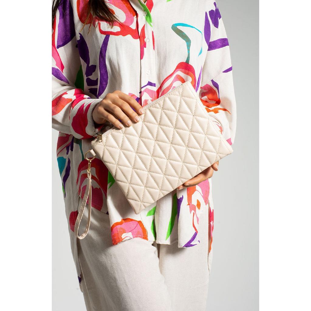 Black Patent Leather Triangle Patterned Portfolio Clutch Handbag