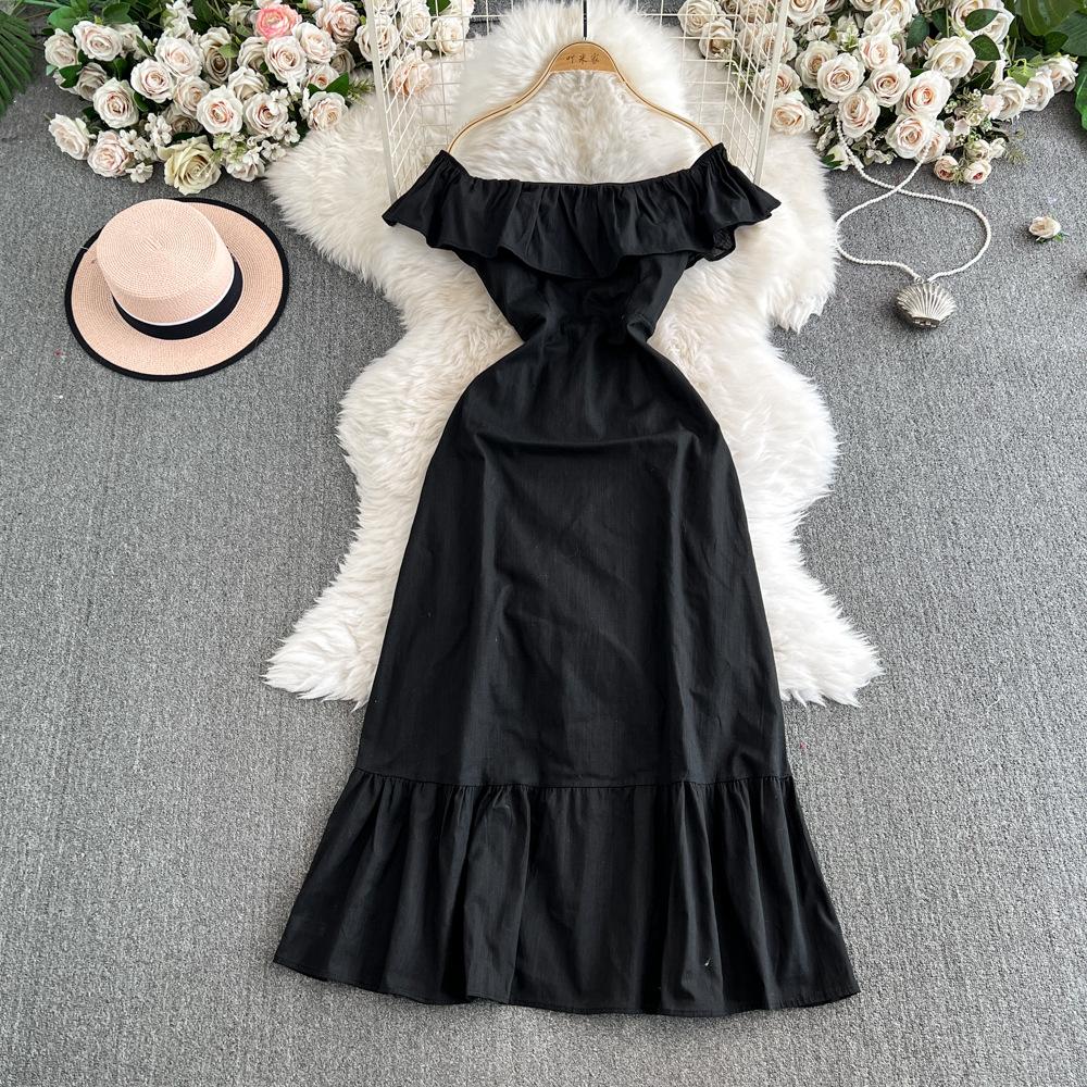 Women's Dress with A Spring Style One-shoulder Ruffled Cinched Waist and Slimming