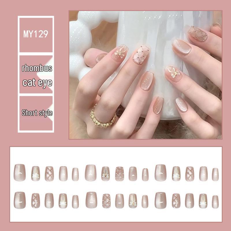Chasing Light Cat's Eye Crystal Nails: Handmade, Detachable, Flash Diamond Design for Trendy, Stylish Looks.