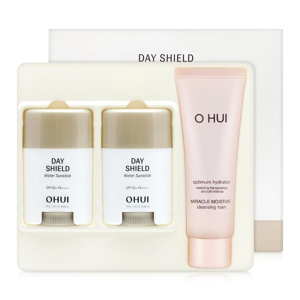 

Ohui Day Shield Water Sun Stick Duo Set/Contains Moisture Essence