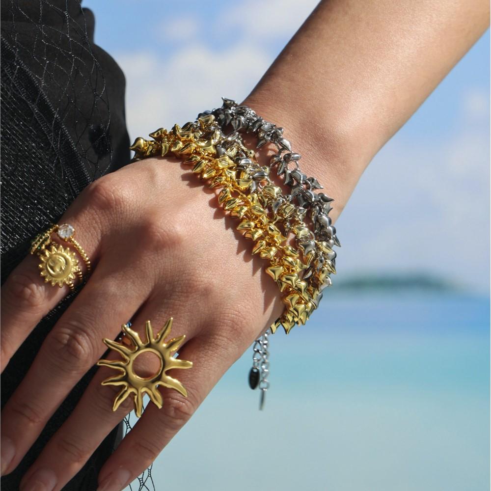 Multi Heart Charms Bracelet In Stainless Steel With 18k Gold Plated Waterproof Non Tarnish Unique Chain Bracelets For Women