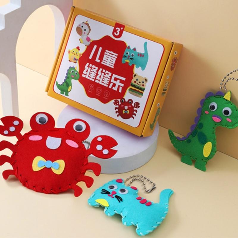 Childrens Nonwoven Fabric Sewing Craft Set Safe Cotton Educational Toy For Creative Bag Design And Motor Skills