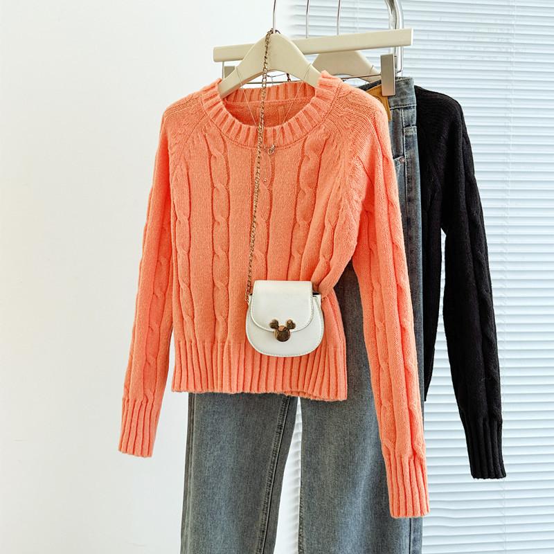 

New autumn and winter sweater women s retro twist short long-sleeved round neck pullover bottoming knitted sweater women one size fits all оранжевый