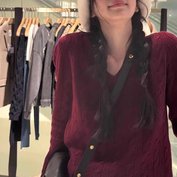 Tian Xiwei Style Wine Red Cable Knit V-Neck Sweater - Women's Autumn/Winter Korean Loose Fit Pullover