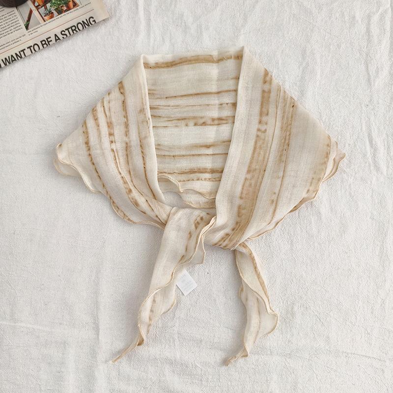 

Мягкий полосатый шарф в форме ромба из хлопка и льна для женщин на лето, тонкий и красочный шарф для защиты шеи, повязка на голову 40*120cm бежевый