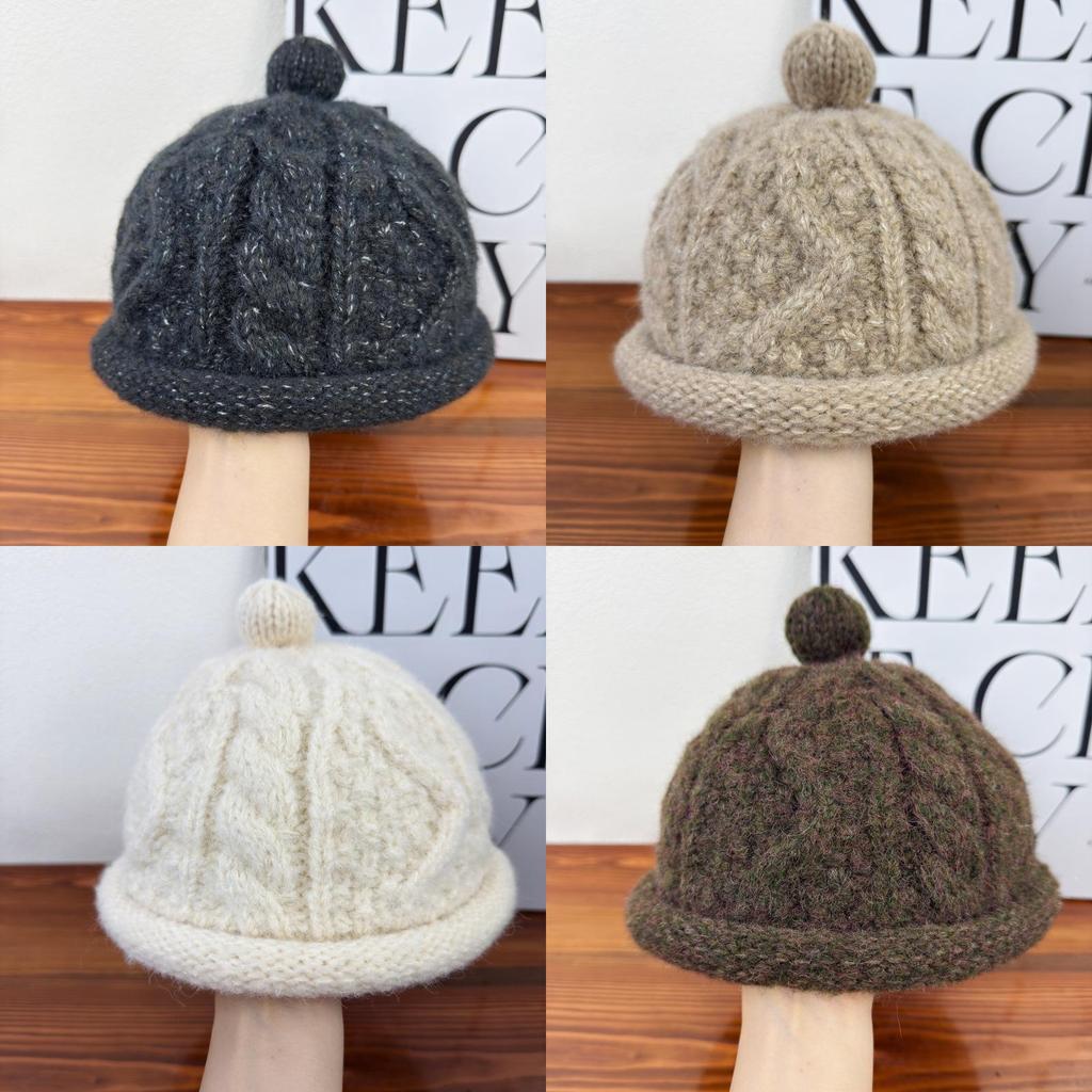 Traditional Knit Cap For Men And Women Warm Winter Beanie With Pom Poms For Casual Wear