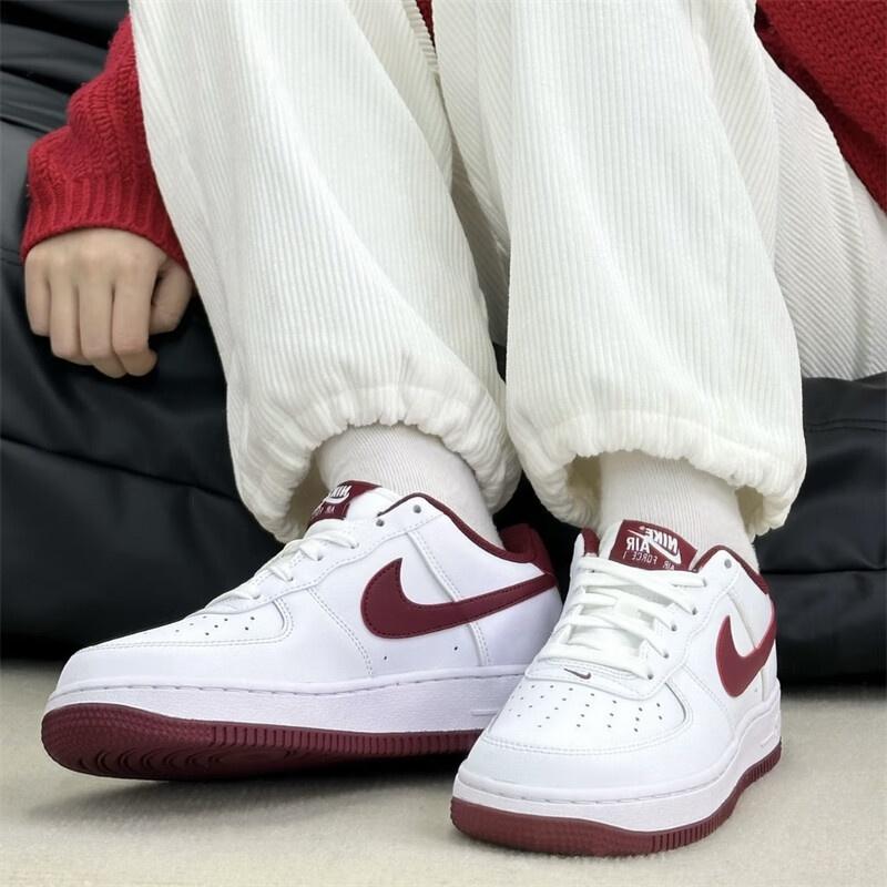 Nike Air Force 1 White Team Red GS Unisex FV5948-105