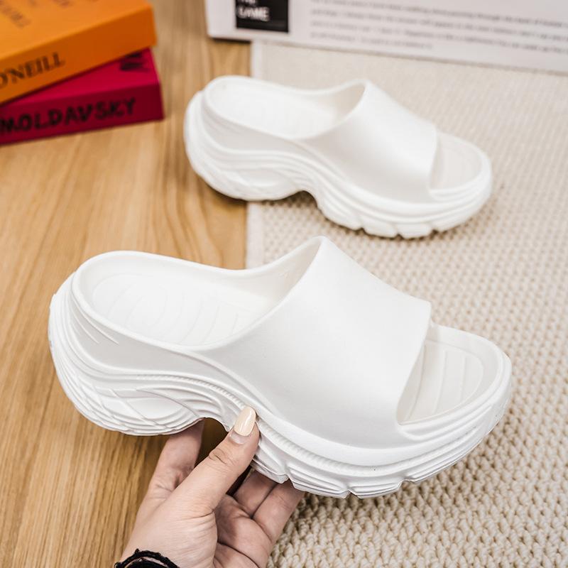 22 new one-word slippers summer wear thick-soled heightening beach cool slippers