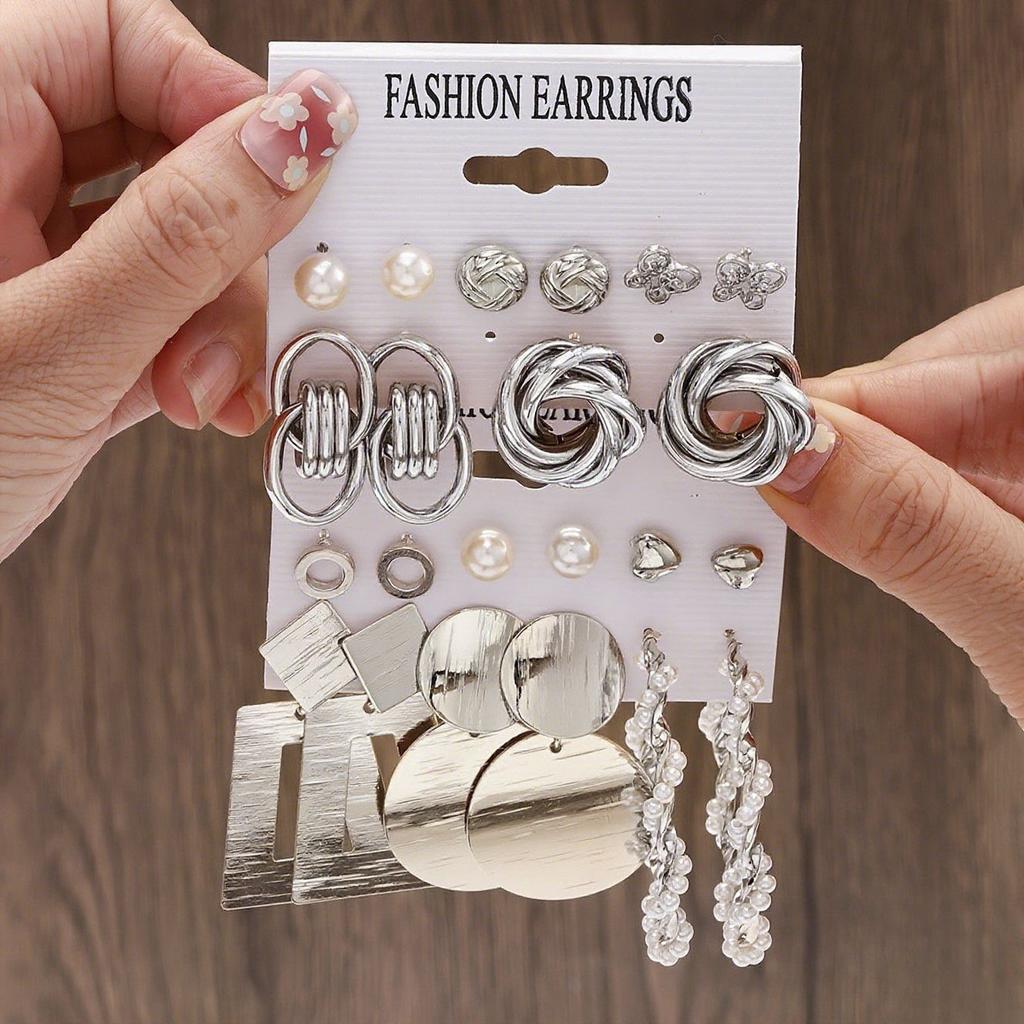 European and American metal earrings square geometric earrings retro pearl earrings ins wind earrings set