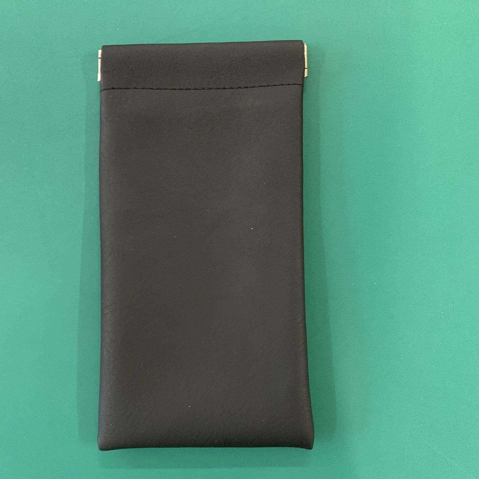 

Сумка для очков, солнцезащитные очки, солнцезащитные очки, чехол для хранения мужских и женских очков, отверстие для осколков автоматически закрывается, сумка для хранения очков