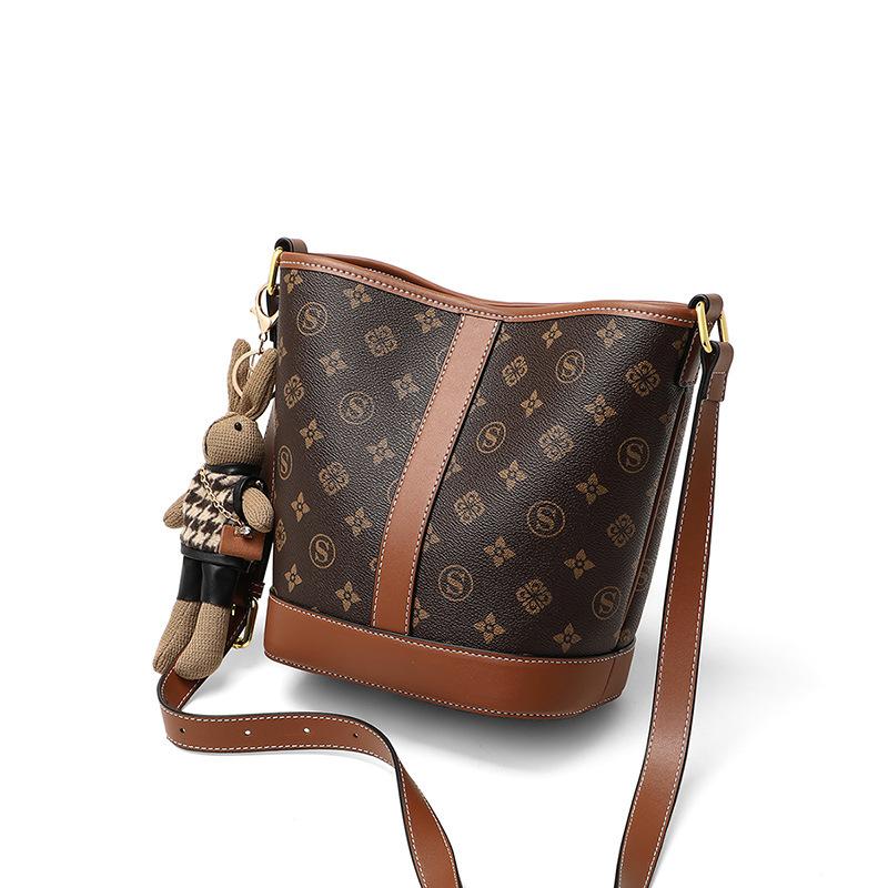 Bucket Bag Female Spring/summer Crossbody Bag Senior Sense Handbag with A Single Shoulder Mother Female Bag