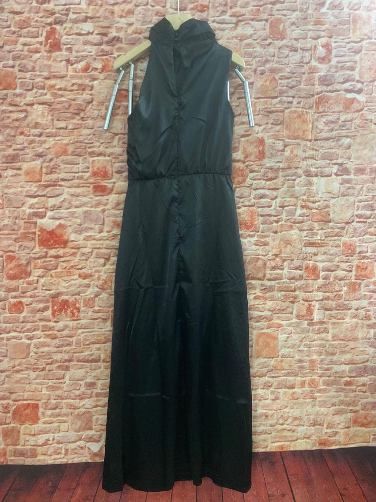 2023 Sommer Ärmelloses Neckholder Satin Kleid – Elegante Einfarbige Damenbekleidung