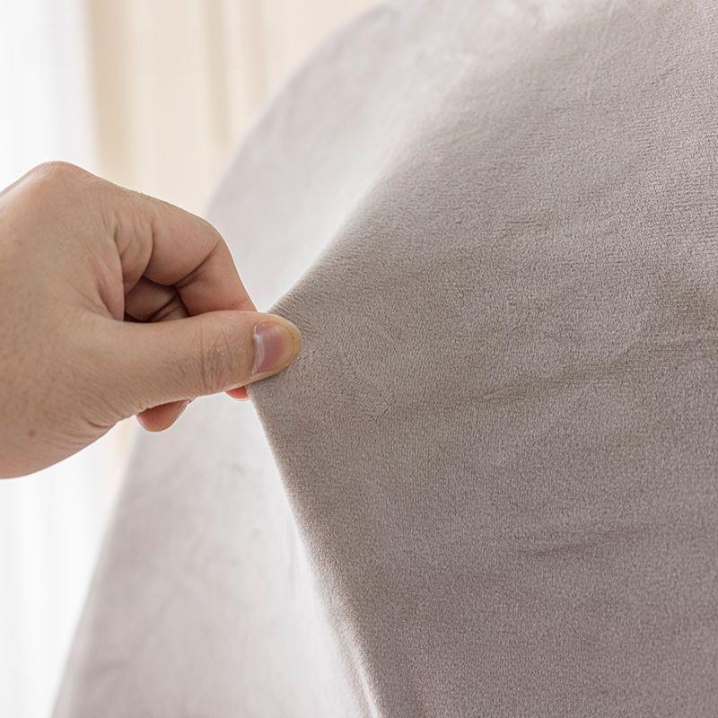 Thickened Chair Cover Elastic Arc Shape Dirt-resistant Dining Chair Cover Prevent Cat Scratches Easy To Remove and Wash Without Deformation.