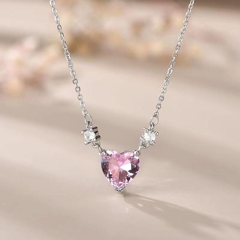 Women's Pink Heart Zircon Necklace – Cute Summer Clavicle Chain, Ideal Gift for Girlfriend