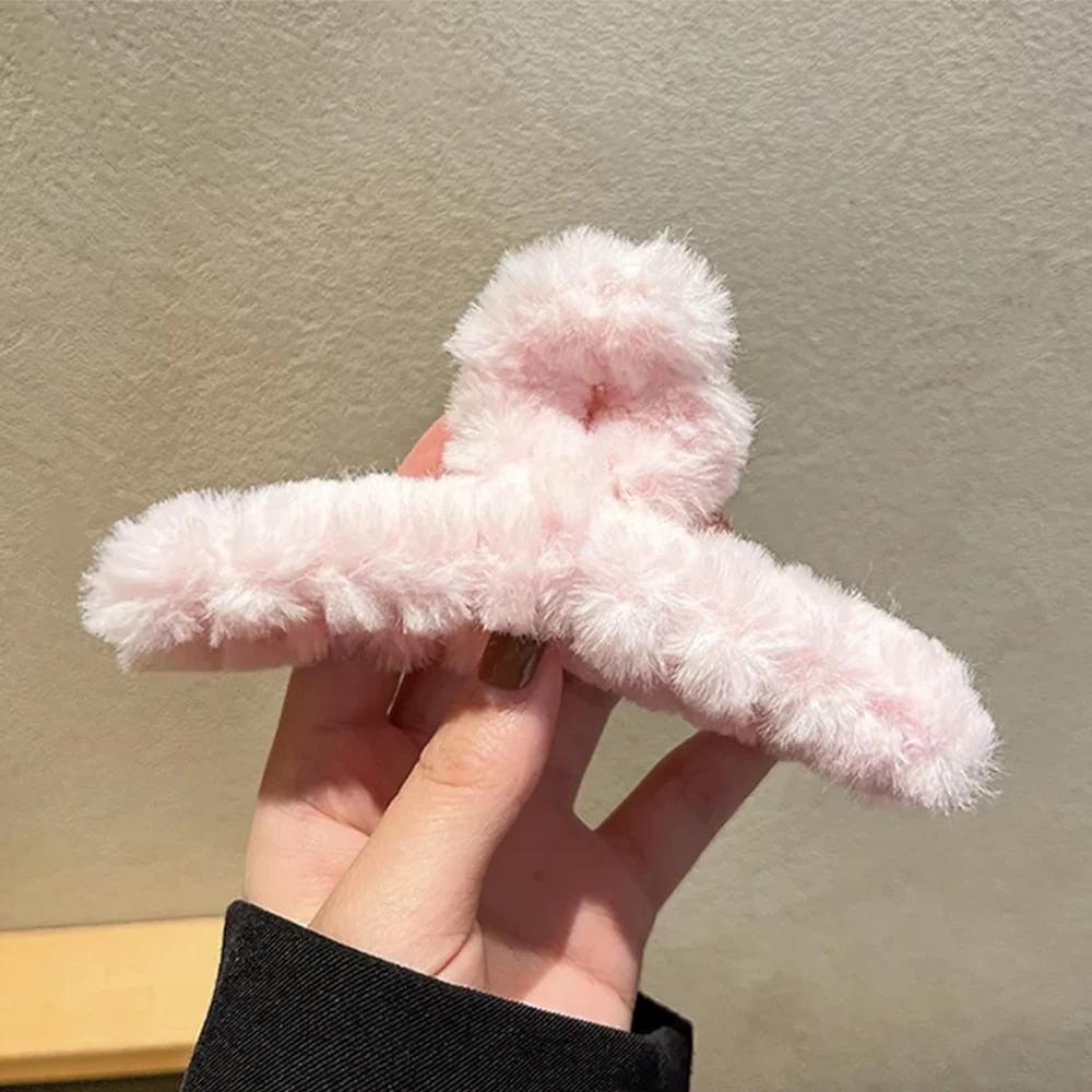 Inverno Faux Fur Pinza per Capelli per Donne Elegante Acrilico Granchio Barretta Fermaglio Capelli Accessori Capelli da Ragazza Copricapo Peloso Clip Pinza per Capelli