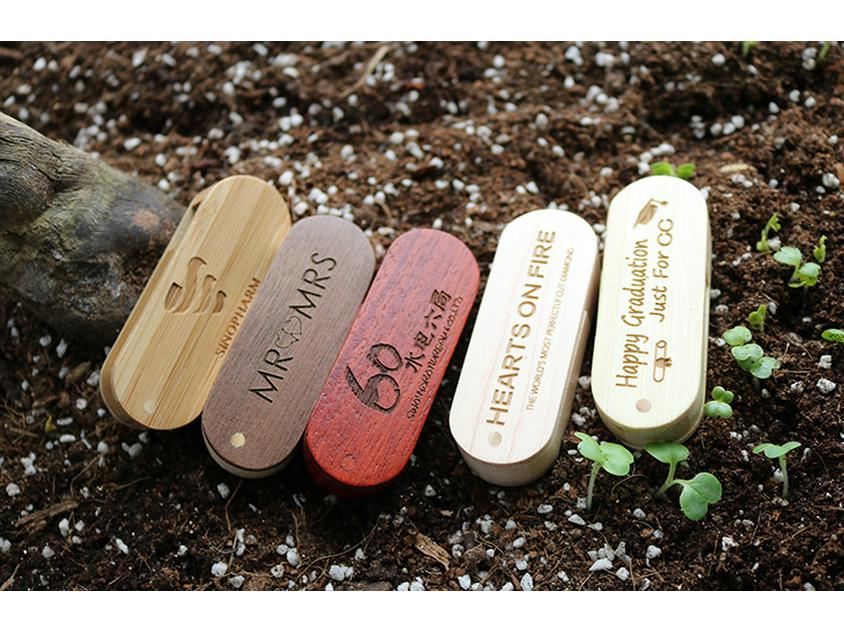 Bamboo & Wood 32GB USB Flash Drive with Custom Logo - Perfect for Graduation Souvenirs & Promotional Gifts