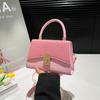 Summer 2025 new simple retro color matching design fashionable shoulder crossbody portable women's small square bag