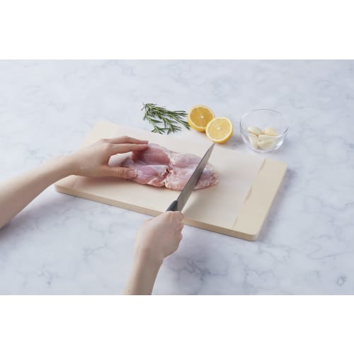 R(R) Freely Cuttable Cutting Board Sheet Refill (Prevents Bacteria, Color Transfer, and Odor Transfer) Easily Cut To the Size You Need (30 X 800cm / 8