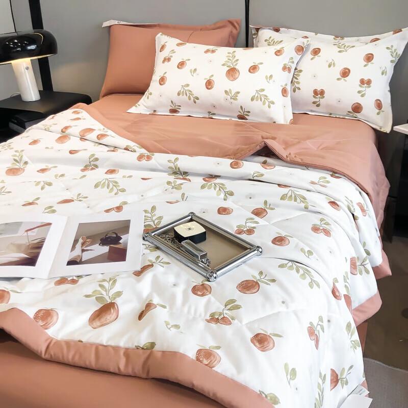 Woodpecker Linen-Feel Cotton Summer Quilt