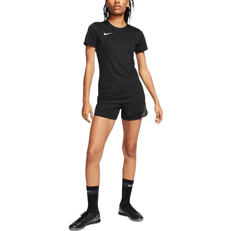 Nike T Shirts Women's Black Crew Neck Moderate Straight Fit BV6728-010