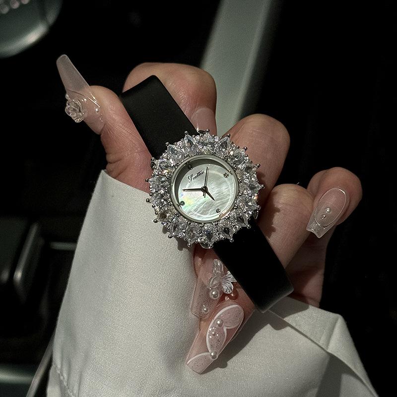 Watch Women'S Retro Sense Light Luxury Wheat Ear Strap Women'S Watch With Diamonds High Value