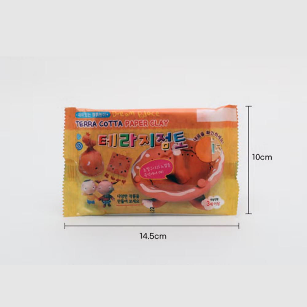 Distracție DIY cu argilă teracotă