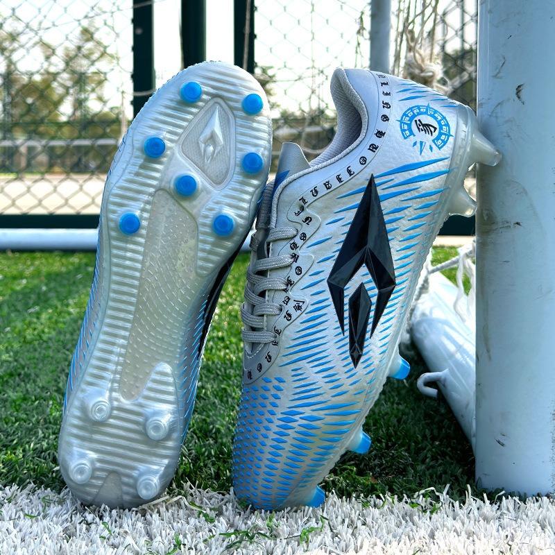 2 new football shoes men's low-top grass broken nails long nails youth training game sports shoes