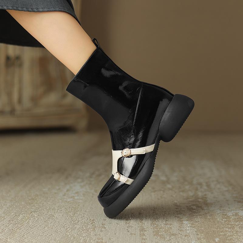 Autumn and Winter Women's Platform Fashion Boots Side Zipper Large Size Round Head Women's Boots New Rubber Sole Patent Leather Medium Boots Women