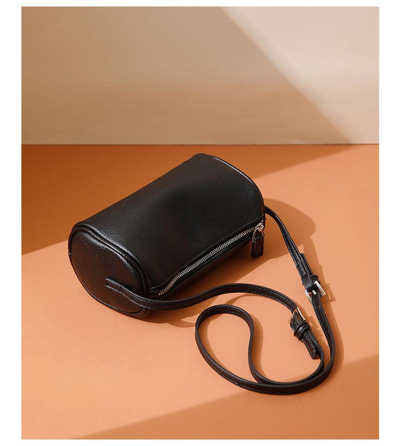 Women's 2025 Fashionable Single Shoulder Crossbody Pillow Bag with Pen Holder