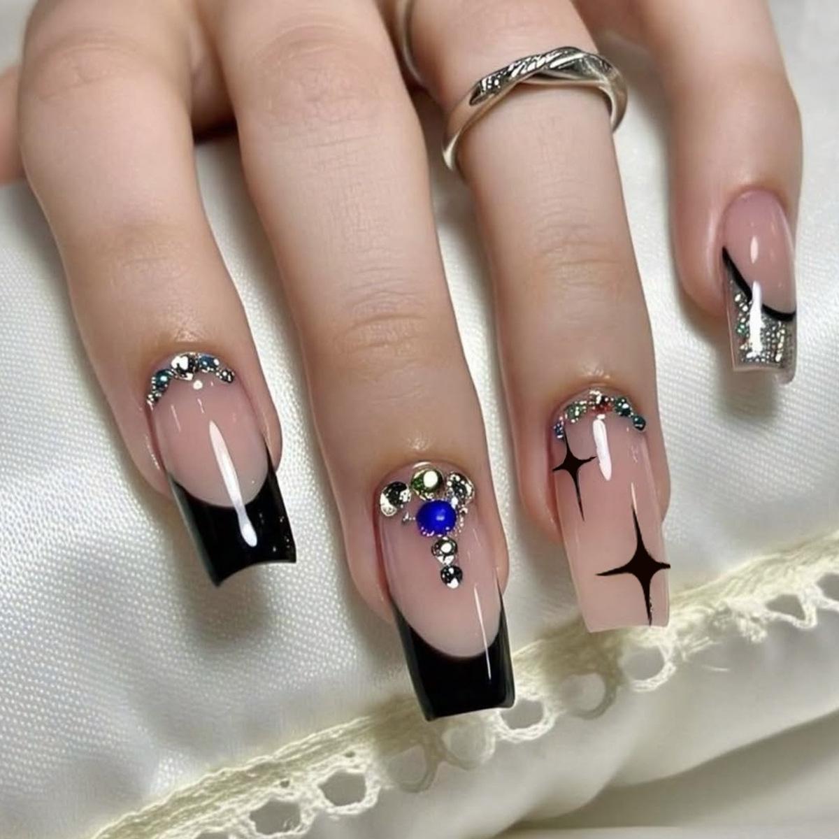 

24 шт. Глиттерные французские накладные ногти, простые черные звезды с цветными стразами, средние квадратные накладные ногти, ногти в стиле Инс