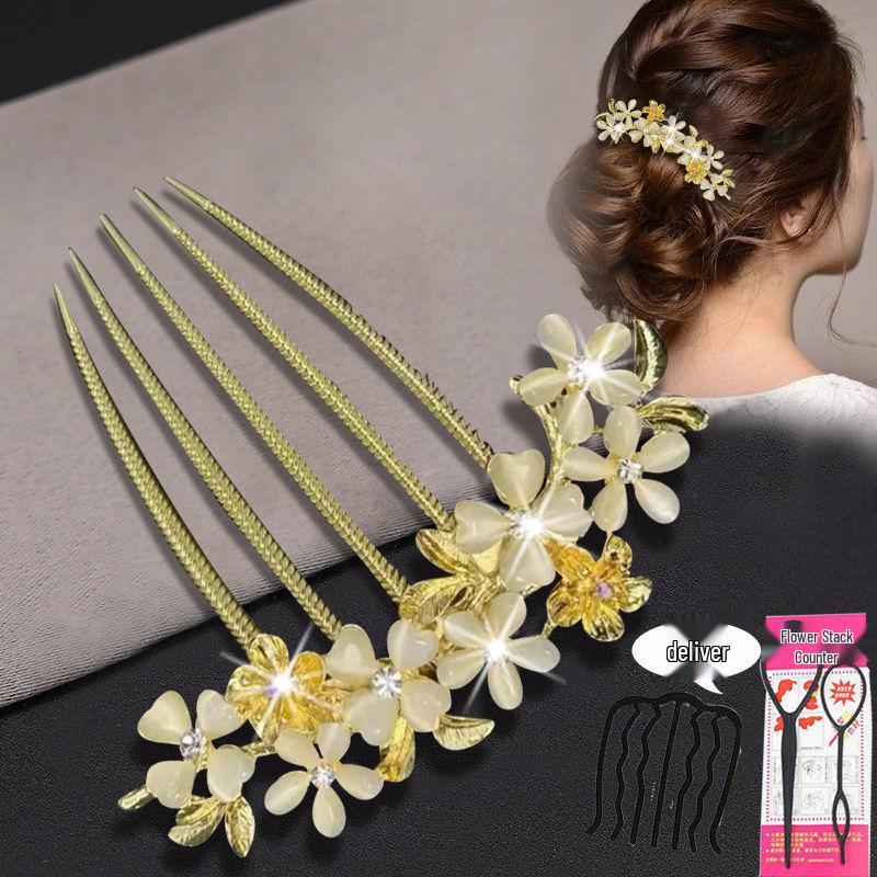 

Korean Rhinestone Cat s Eye Flower Hair Comb Hairpin Clip Hair Accessory