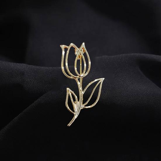 Broche de Aleación para Mujer Forma de Flor de Rosa Hueca Pin de Solapa Trajes Abrigos Bolsos Bufandas Insignia Accesorio Versátil