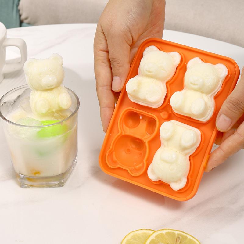 1 Stück Niedlicher Bär Vier Gitter Bär Eiswürfelform Silikon 3D Cartoon Bär Kerzenform Für Zuhause DIY Lebensmittelqualität Eis Whiskey Cocktails