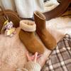Two wearing warm snow boots for women's autumn and winter new thick-soled fluffy cotton shoes retro velvet short boots for women's shoes
