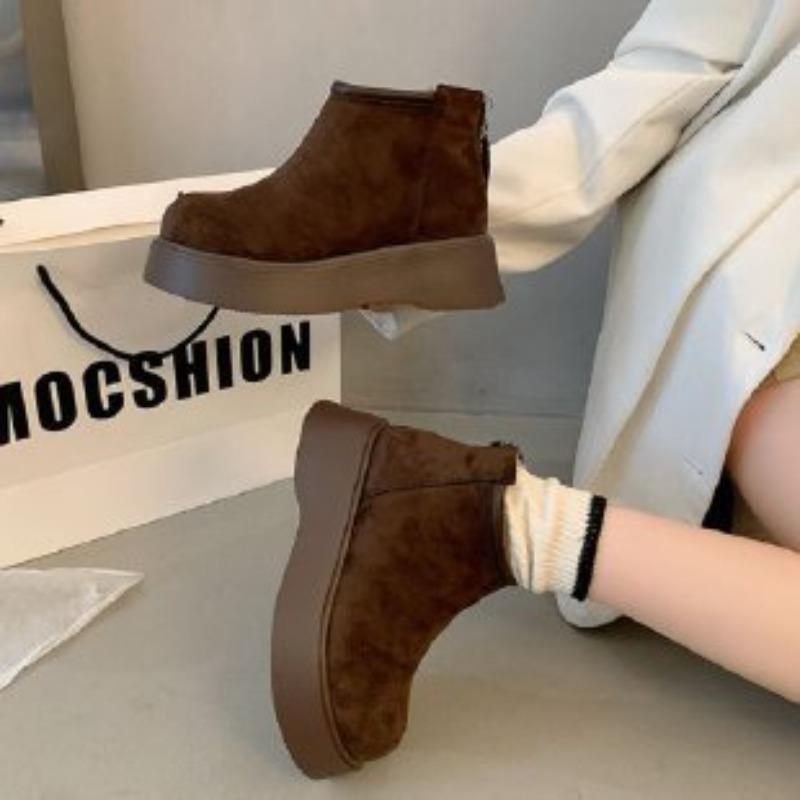 Retro thick-soled Martin boots women's new autumn and winter non-slip versatile height-increasing small short boots